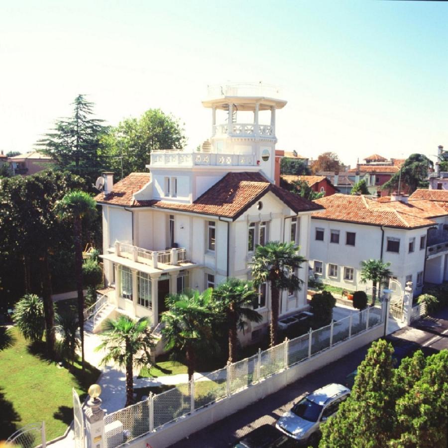 Hotel Villa Delle Palme Venedik-Lido Dış mekan fotoğraf