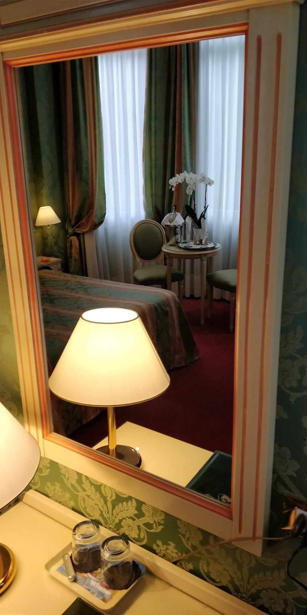 Hotel Villa Delle Palme Venedik-Lido Dış mekan fotoğraf