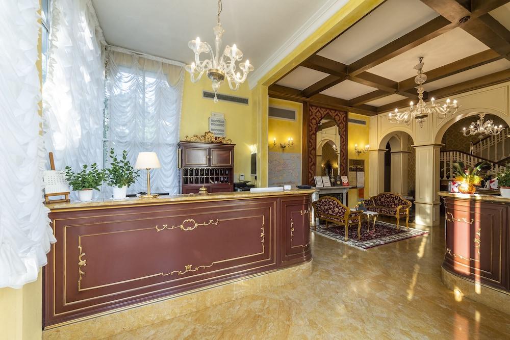 Hotel Villa Delle Palme Venedik-Lido Dış mekan fotoğraf