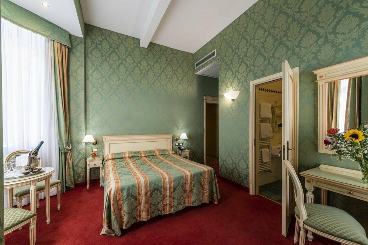 Hotel Villa Delle Palme Venedik-Lido Dış mekan fotoğraf